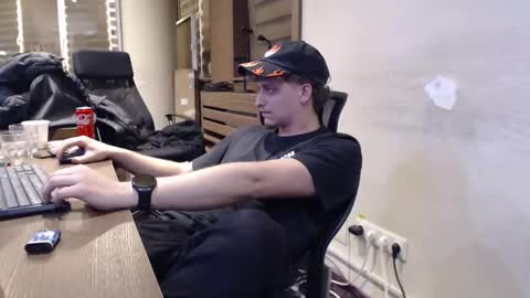 Snapshot of ozilla0699 chatting on 12, 1, 2025 ozilla0699 online show from 12, 1, 2025