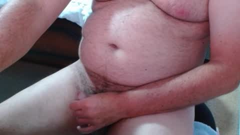 Snapshot of ozzieozzieoi chatting on 18, 2, 2026 HairyolOz online show from 18, 2, 2026