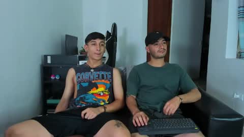 Snapshot of p_jhon chatting on 2, 5, 2026 P online show from 2, 5, 2026