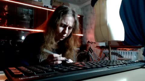 Snapshot of pa1e_pr1ncess chatting on 19, 4, 2026 Ella online show from 19, 4, 2026