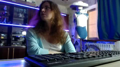 Snapshot of pa1e_pr1ncess chatting on 1, 5, 2026 Ella online show from 1, 5, 2026