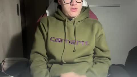 Snapshot of pablofdez69 chatting on 4, 3, 2026 pablofdez69 online show from 4, 3, 2026