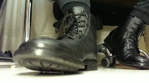 Pablo Meness online show from 2, 2, 2025