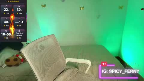 Snapshot of pafebame chatting on 18, 4, 2026 Fernanda online show from 18, 4, 2026