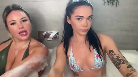 Snapshot of paigemckinnon chatting on 16, 3, 2026 paigey xxx link in bio online show from 16, 3, 2026