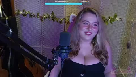 Snapshot of paigestation chatting on 18, 4, 2026 PaigeStation online show from 18, 4, 2026