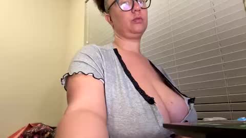 Paislee Haze online show from 5, 4, 2026