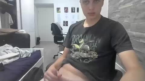 pere online show from 24, 7, 2026