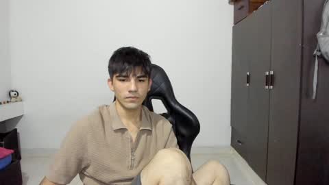 pakun_ online show from 17, 12, 2024