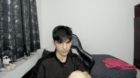 pakun_ online show from 11, 1, 2025