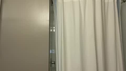 Snapshot of palley1120100250 chatting on 18, 12, 2025 palley1120100250 online show from 18, 12, 2025