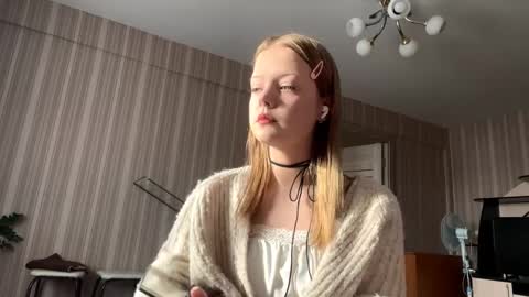 Snapshot of palmadominges chatting on 27, 3, 2026 Karina online show from 27, 3, 2026