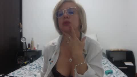 Snapshot of paloma_martin chatting on 13, 2, 2025 paloma online show from 13, 2, 2025