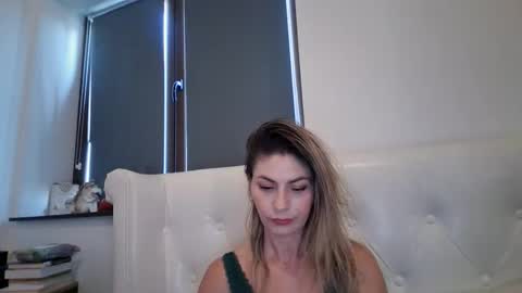 Snapshot of pamela051087 chatting on 5, 6, 2026 Pamela051087 online show from 5, 6, 2026