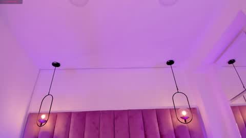 Manuela online show from 12, 2, 2025