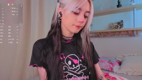 Snapshot of pamelaryant chatting on 16, 11, 2025 Diana online show from 16, 11, 2025