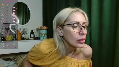 Snapshot of pamellamurphy chatting on 6, 6, 2026 pamellamurphy online show from 6, 6, 2026
