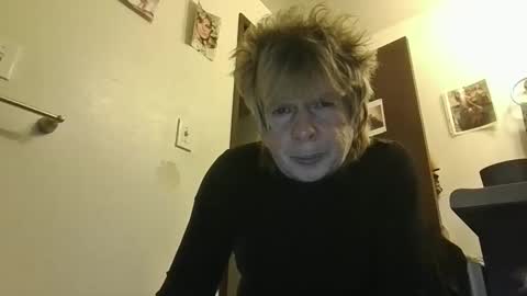 Snapshot of paminpantyhose chatting on 1, 12, 2025 paminpantyhose online show from 1, 12, 2025