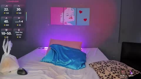 Snapshot of pammelaross chatting on 10, 10, 2025 Pammela online show from 10, 10, 2025