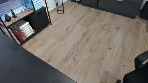 pampersandspanking online show from 20, 2, 2026