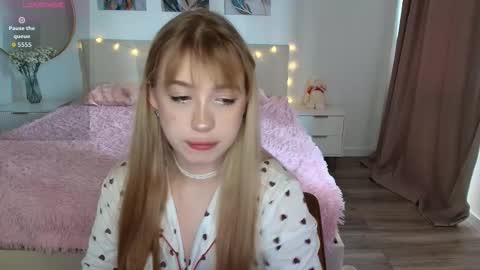 Snapshot of pampy_18 chatting on 13, 3, 2026 Lina online show from 13, 3, 2026