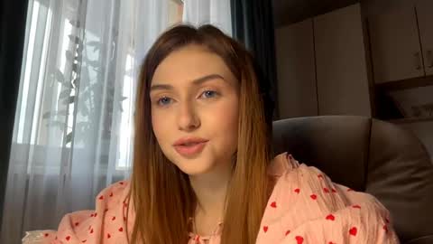 Snapshot of pamulahallquist chatting on 28, 5, 2026 Lia online show from 28, 5, 2026