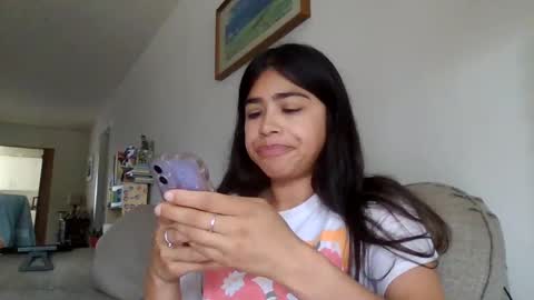 Snapshot of pancakepeachez chatting on 8, 9, 2025 PancakePeachez online show from 8, 9, 2025