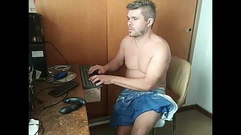 Snapshot of panchomadrid chatting on 10, 4, 2026 Pancho Madrid online show from 10, 4, 2026