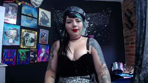 Snapshot of pandoragoddess chatting on 12, 3, 2025 online show from 12, 3, 2025