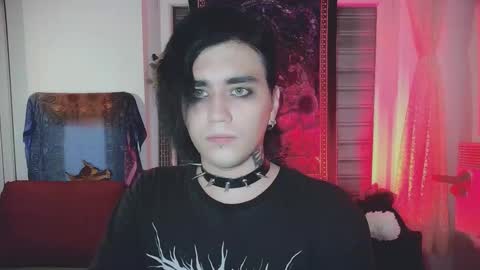 In bio online show from 4, 11, 2025