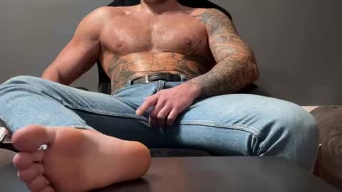 Snapshot of panther_style chatting on 25, 4, 2026 Oleg online show from 25, 4, 2026