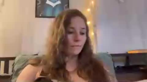 Snapshot of pantiesofthefae chatting on 6, 7, 2026 Pantiesofthefae online show from 6, 7, 2026