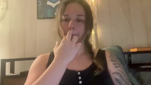 Snapshot of pantiesofthefae chatting on 9, 7, 2026 Pantiesofthefae online show from 9, 7, 2026