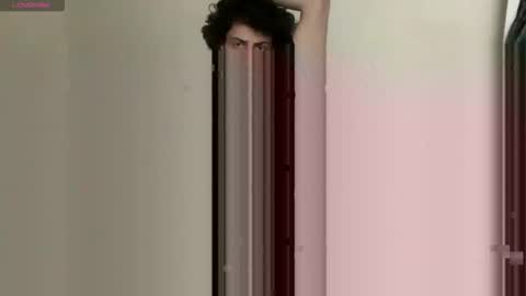 PantsLessTraveler online show from 15, 12, 2025