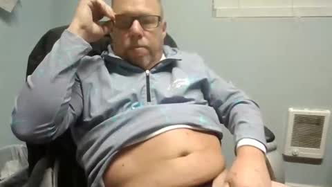 Snapshot of pantyslut50s chatting on 23, 12, 2025 daddyinpanties online show from 23, 12, 2025
