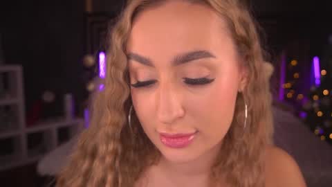 Lia online show from 3, 1, 2025