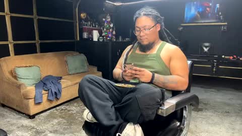 Snapshot of papi_krizz chatting on 11, 12, 2024 papi_krizz online show from 11, 12, 2024