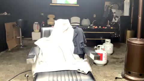 Snapshot of papi_krizz chatting on 28, 2, 2025 papi_krizz online show from 28, 2, 2025