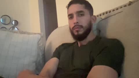 papicubano_guapo23cm online show from 30, 10, 2025