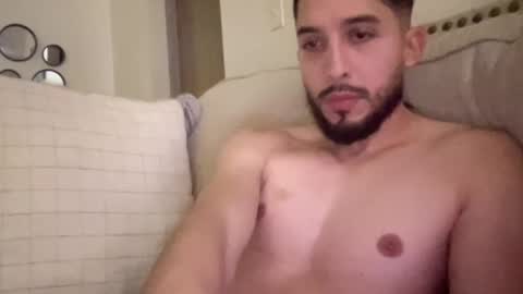 Snapshot of papicubano_guapo23cm chatting on 21, 12, 2025 papicubano_guapo23cm online show from 21, 12, 2025