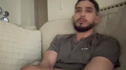 Snapshot of papicubano_guapo23cm chatting on 23, 12, 2025 papicubano_guapo23cm online show from 23, 12, 2025