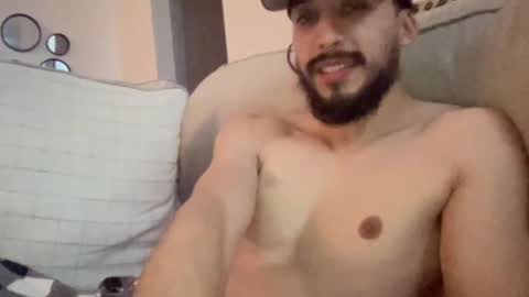 Snapshot of papicubano_guapo23cm chatting on 3, 2, 2026 papicubano_guapo23cm online show from 3, 2, 2026