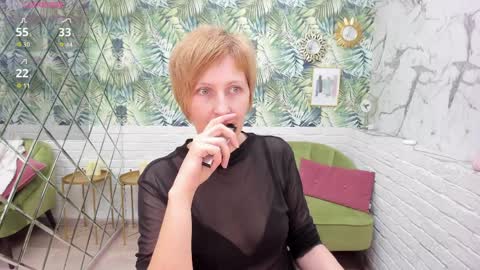 Snapshot of paris_cherry chatting on 28, 3, 2026 Paris online show from 28, 3, 2026