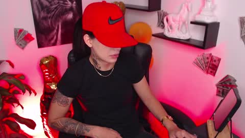 Snapshot of paris_dangelo chatting on 3, 12, 2024 Paris D angelo online show from 3, 12, 2024