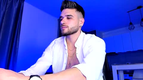 Snapshot of paris_lock chatting on 9, 12, 2024 Paris online show from 9, 12, 2024