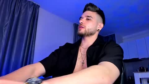 Snapshot of paris_lock chatting on 24, 2, 2025 Paris online show from 24, 2, 2025