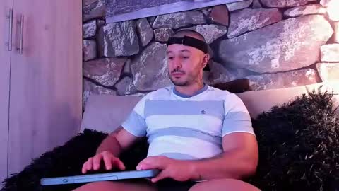 parker lavine online show from 19, 1, 2025