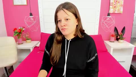 parker_mia02 online show from 24, 11, 2025