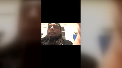 Ikarusnude online show from 6, 4, 2026