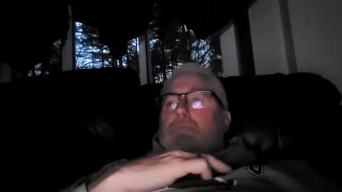 Snapshot of part86 chatting on 5, 1, 2025 part86 online show from 5, 1, 2025